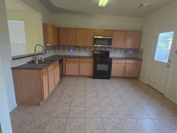 9714 Coyote Creek Drive, Houston TX 77095