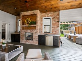 1543 Columbia Street, Houston TX 77008