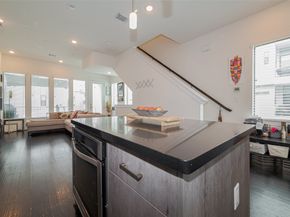 2401 Crawford Street C2A, Houston TX 77004