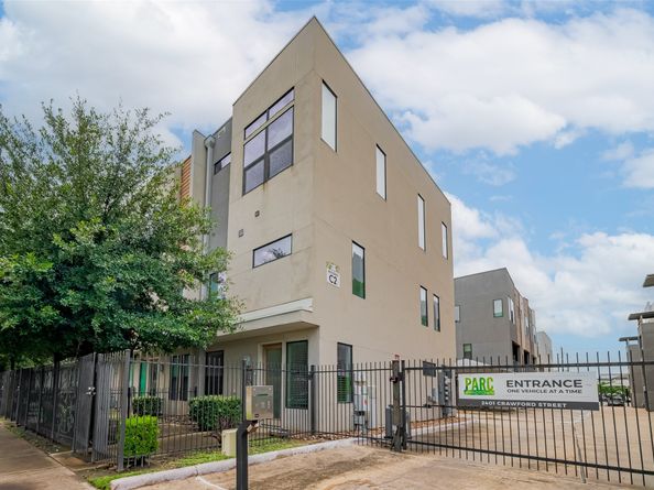 2401 Crawford Street C2A, Houston TX 77004