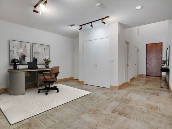 1601 W Webster Street 9, Houston TX 77019
