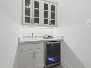 316 W 30th Street, Houston TX 77018