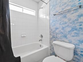 16615 Barrett Post Lane, Houston TX 77095