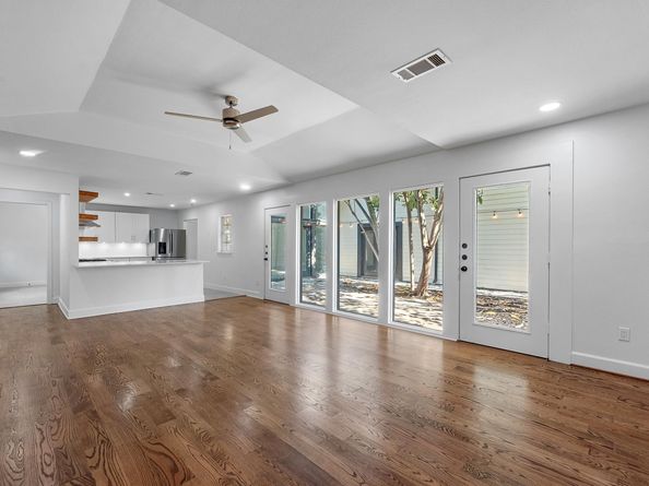 3210 Elmridge Street, Houston TX 77025