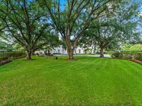 1561 Kirby Drive, Houston TX 77019