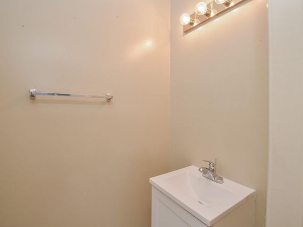 6000 Reims Road 3105, Houston TX 77036
