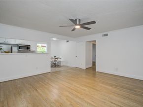 1527 Rutland Street 3, Houston TX 77008