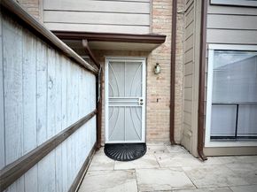 2110 Wilcrest Drive 126, Houston TX 77042