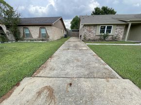 4327 Carnelian Drive, Houston TX 77072