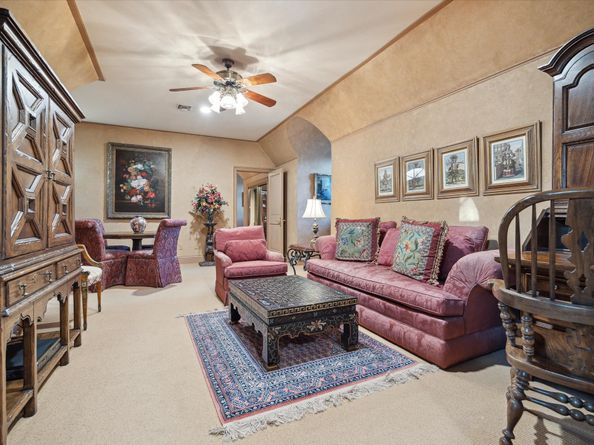 412 Timberwilde Lane, Hunters Creek Village TX 77024