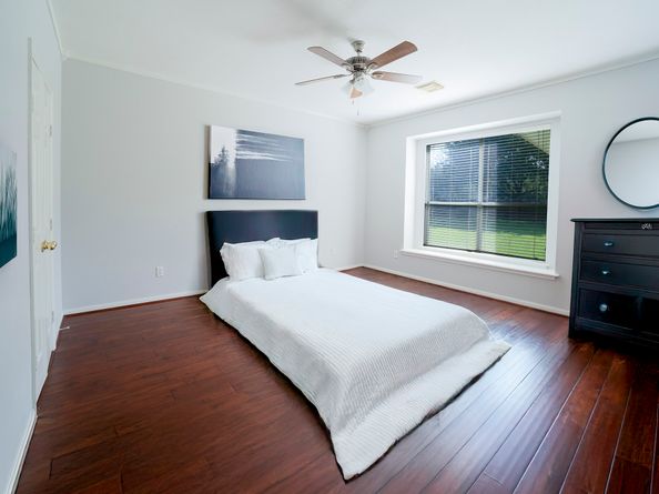 1123 Woodley Bend, Sugar Land TX 77479