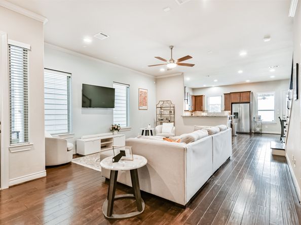 1321 Laird Street, Houston TX 77008