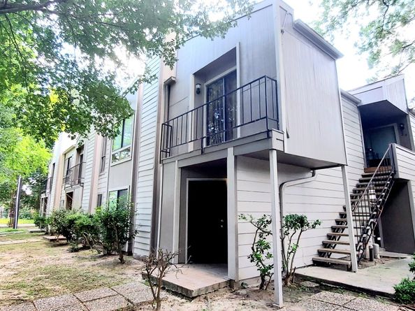 17202 Imperial Valley Drive, Houston TX 77060