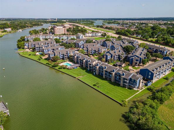 18519 Egret Bay Boulevard 1407, Webster TX 77058