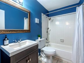 18519 Egret Bay Boulevard 1407, Webster TX 77058