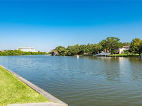 18519 Egret Bay Boulevard 1407, Webster TX 77058