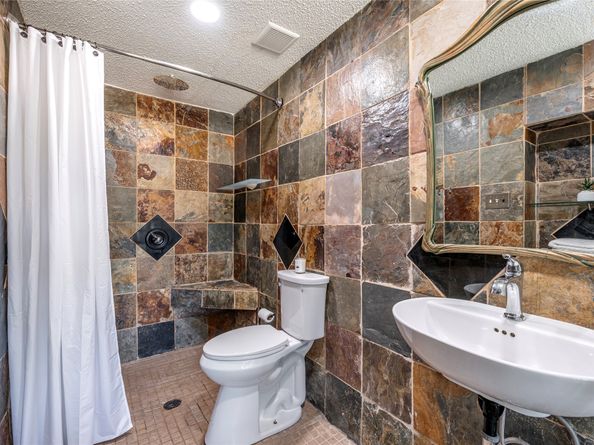 18519 Egret Bay Boulevard 1407, Webster TX 77058