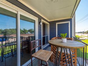 18519 Egret Bay Boulevard 1407, Webster TX 77058