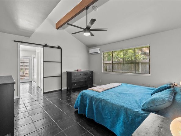 16215 Hickory Knoll Drive, Houston TX 77059