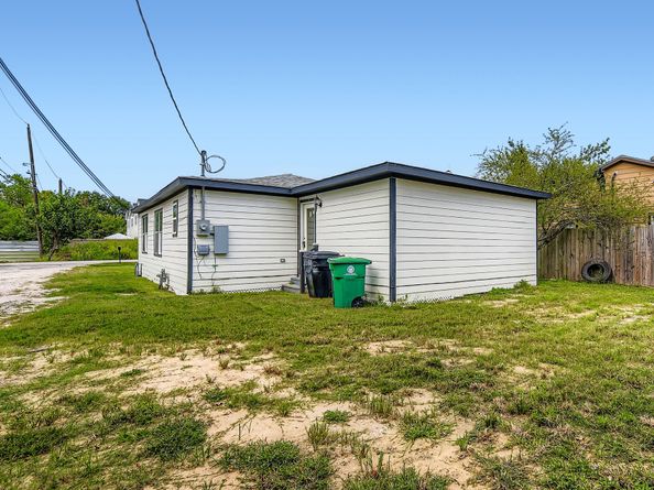 7846 Howton Street, Houston TX 77028