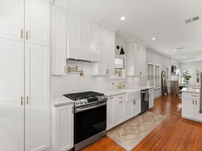 928 W Temple Street, Houston TX 77009