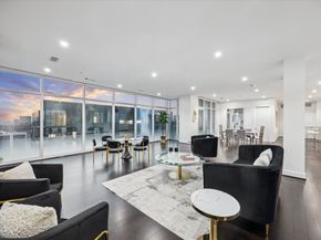 4521 San Felipe Street 23045, Houston TX 77027