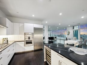 4521 San Felipe Street 23045, Houston TX 77027
