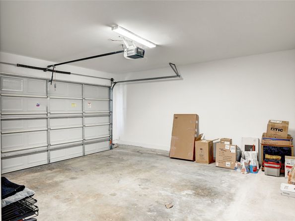 107 W Whitney Street E, Houston TX 77018