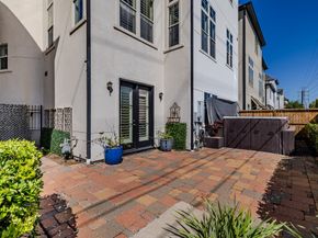 10929 Upland Park, Houston TX 77043