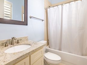 10929 Upland Park, Houston TX 77043