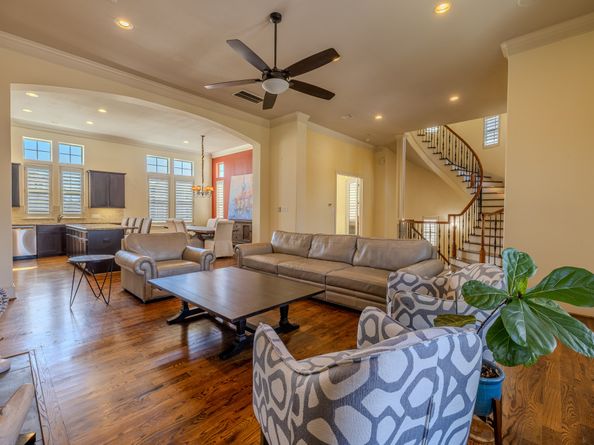 10929 Upland Park, Houston TX 77043