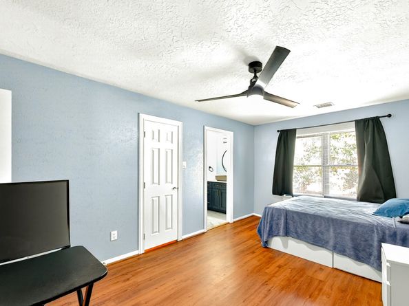 1615 Kelliwood Oaks Drive, Katy TX 77450