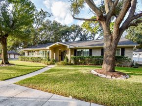 5330 Jackwood Street, Houston TX 77096