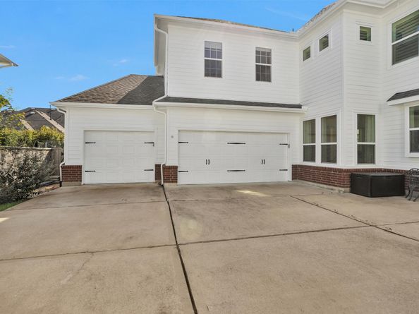 66 N Thatcher Bend Circle, Spring TX 77389
