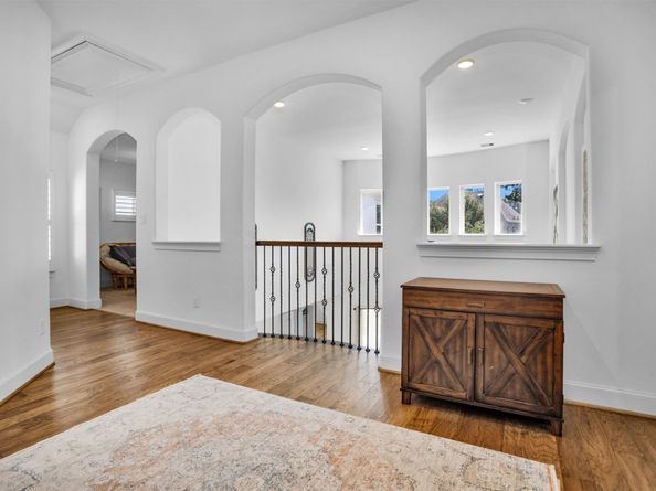66 N Thatcher Bend Circle, Spring TX 77389
