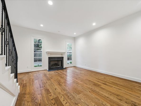 3958 W Alabama Street, Houston TX 77027