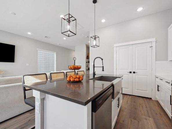 8411 Berry Brush Lane, Houston TX 77022