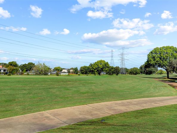 15 Bendwood Drive, Sugar Land TX 77478