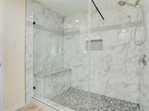 15 Bendwood Drive, Sugar Land TX 77478