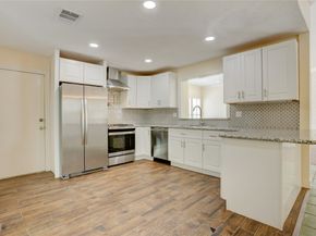 15 Bendwood Drive, Sugar Land TX 77478