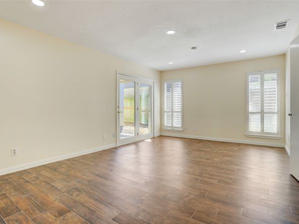 15 Bendwood Drive, Sugar Land TX 77478