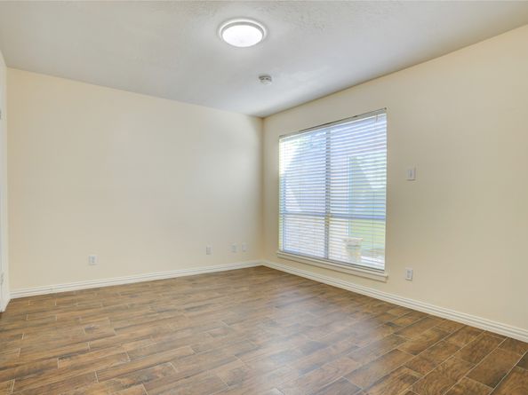 15 Bendwood Drive, Sugar Land TX 77478