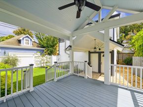 208 E 12th Street, Houston TX 77008