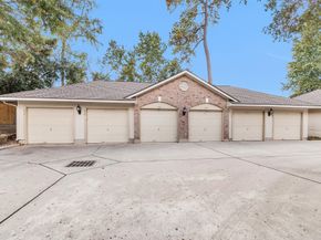 6607 Lake Woodlands Drive 224, The Woodlands TX 77382