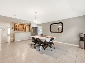 9519 Summer Laurel Lane, Houston TX 77088