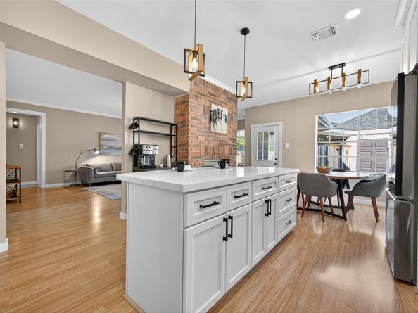 2218 Landscape Way, Richmond TX 77406