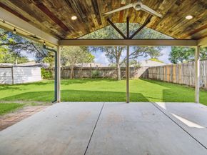 2427 Wren Meadow Road, Richmond TX 77406