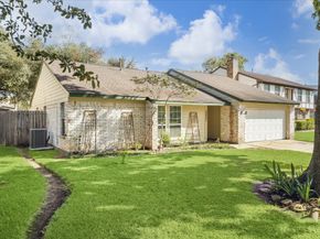 2427 Wren Meadow Road, Richmond TX 77406
