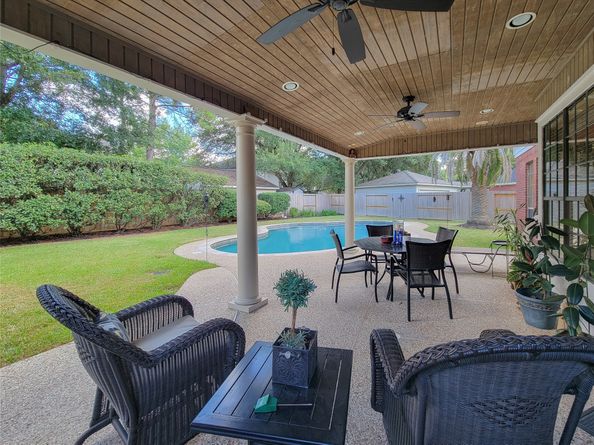 16911 Shady Square Court, Houston TX 77095
