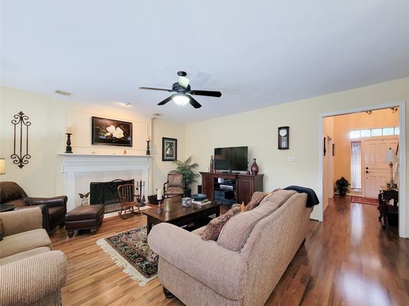 16911 Shady Square Court, Houston TX 77095